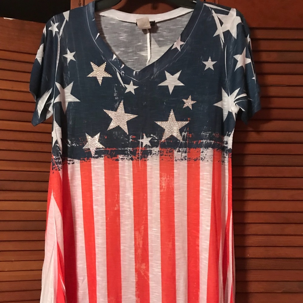 NWOT Stars and Stripes shirt/tunic.